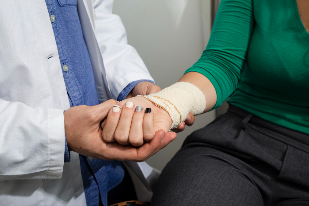 personal injury accident checklist in Brooklyn NY showing medical evaluation after an injury