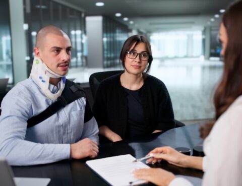 personal injury in Brooklyn NY uninsured driver injured hand