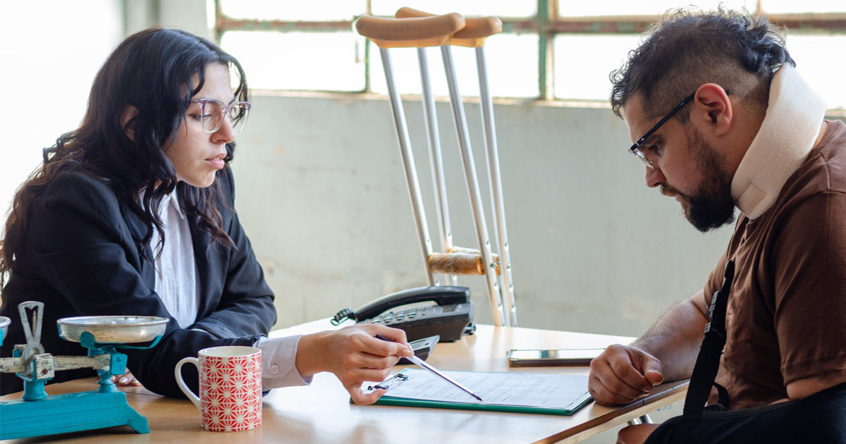 Personal injury lawyer in Yonkers NY helping injured client after accident