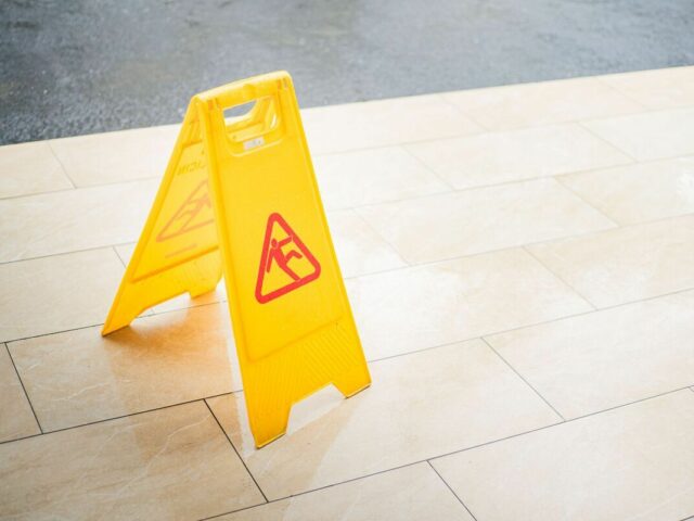 What Is ‘Notice’ in a Slip and Fall Injury Case in New York State?
